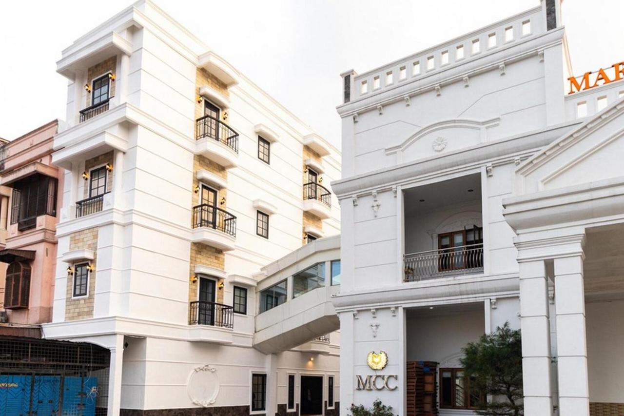 Hotel Reddoorz @ Binjai Esterno foto